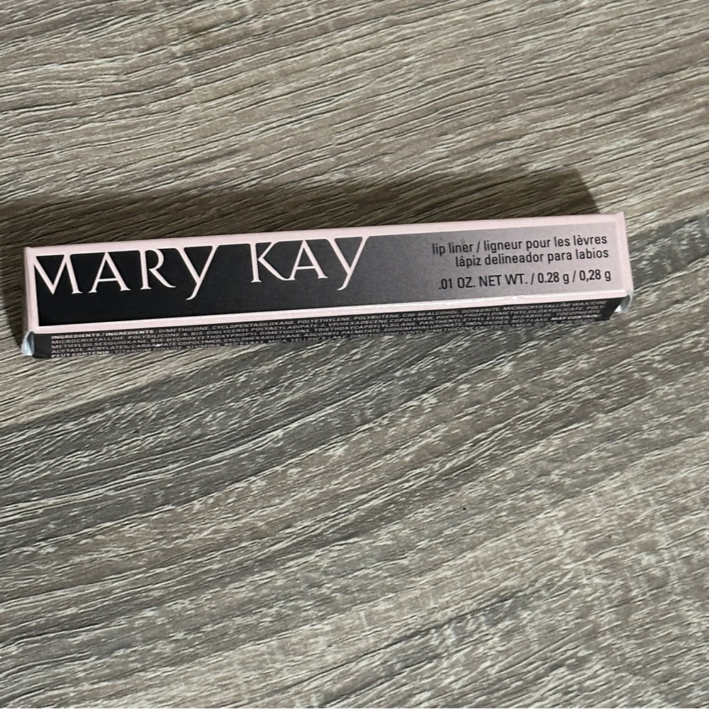 Mary Kay Lip Liner CINNAMON  Discontinued‎ New With Box #014730 FAST SHIP